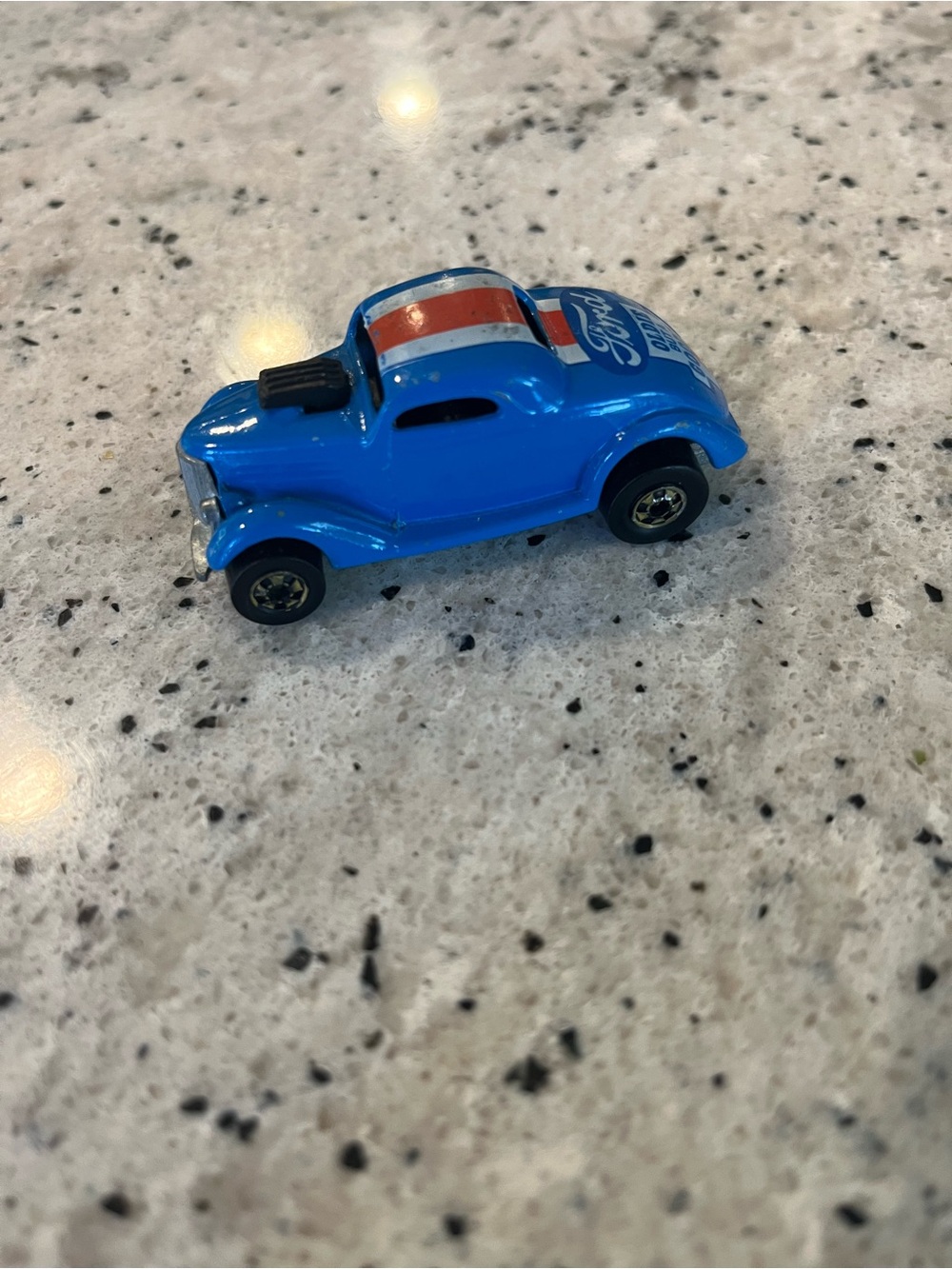 Vintage 1975 Ford Hot Wheel